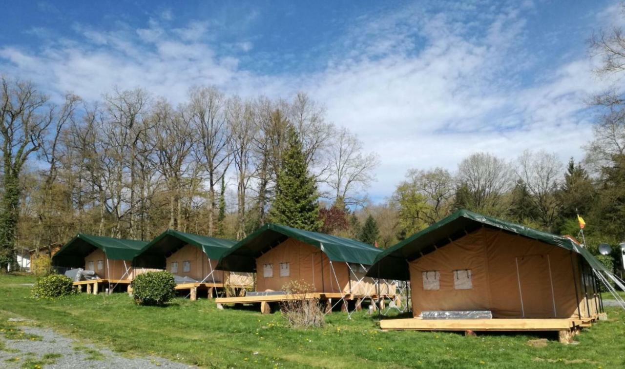 Safari Tent At Camping Le Roptai Hotell Rochefort Exteriör bild